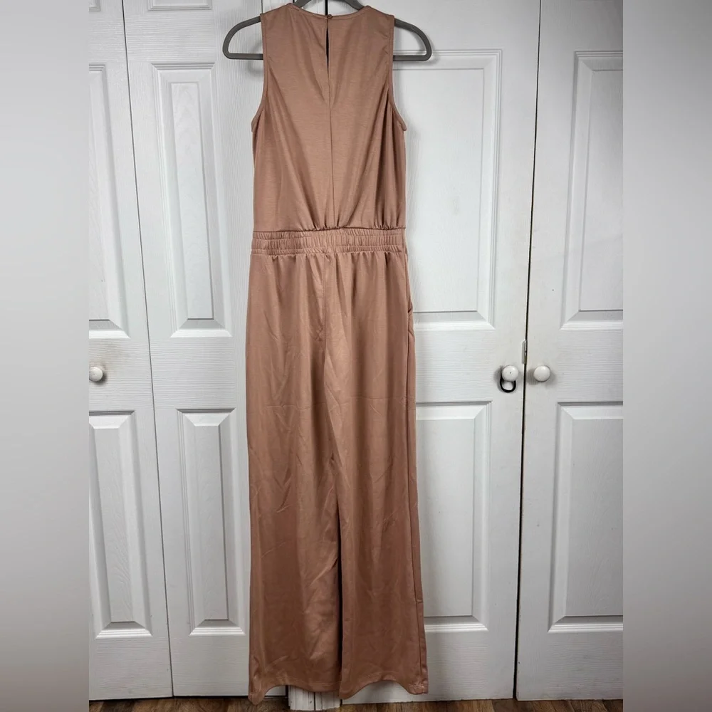 Fashion Nova Nude Wide Leg Jumpsuit Medium Stretch Drawstring Pockets - Picture 4 of 11